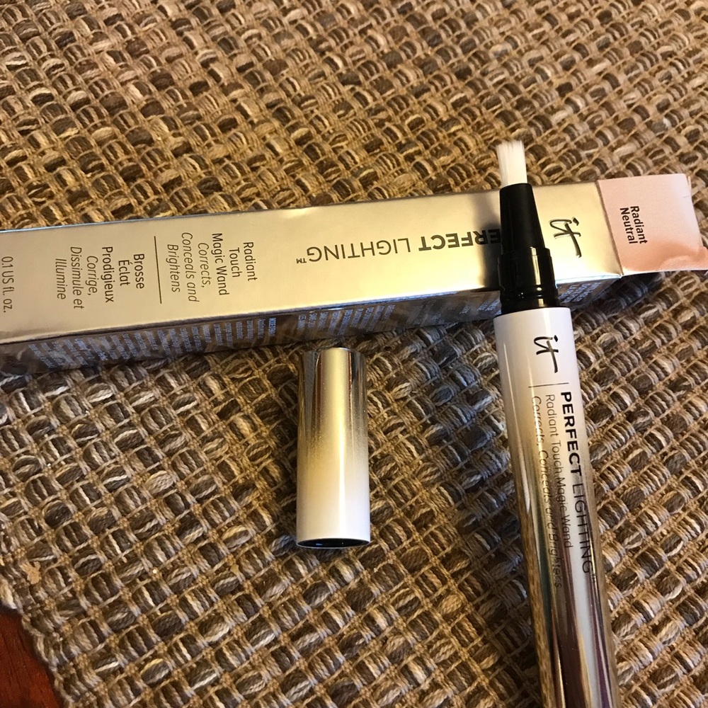 IT Cosmetics Perfect Lighting Concealer/Brightener